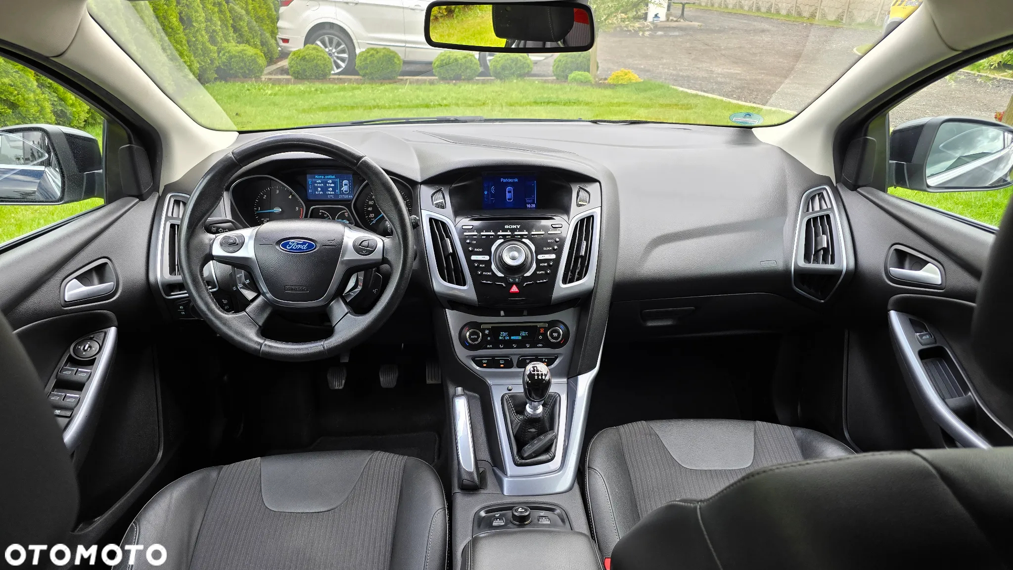Ford Focus 2.0 TDCi Titanium - 37