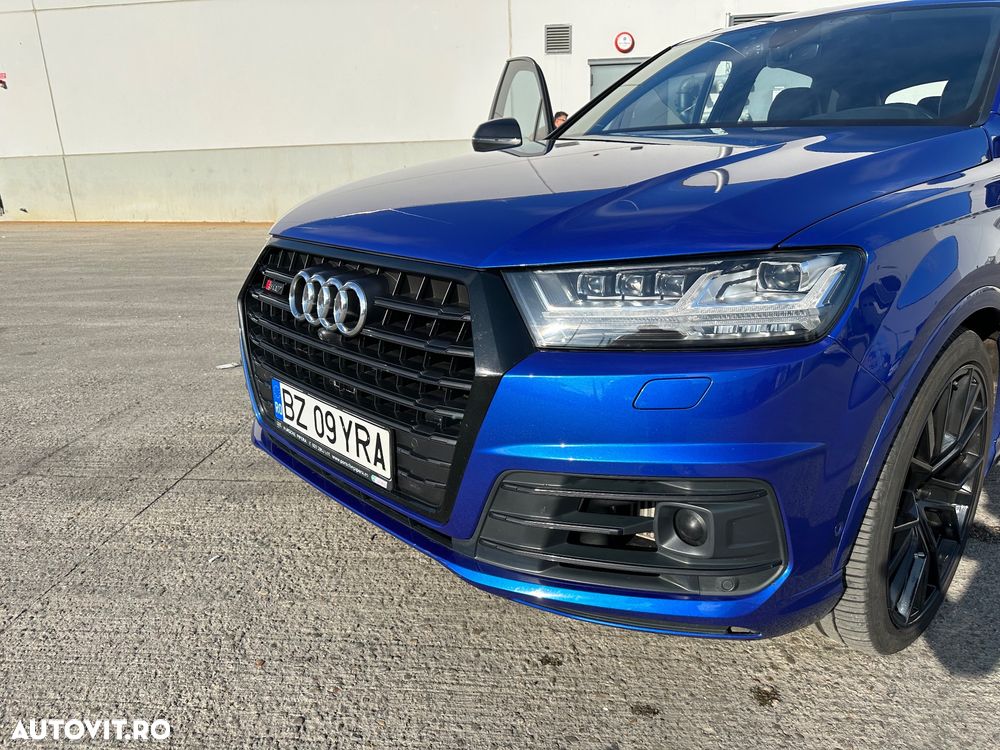 Audi SQ7 4.0 TDI quattro Tiptronic - 32