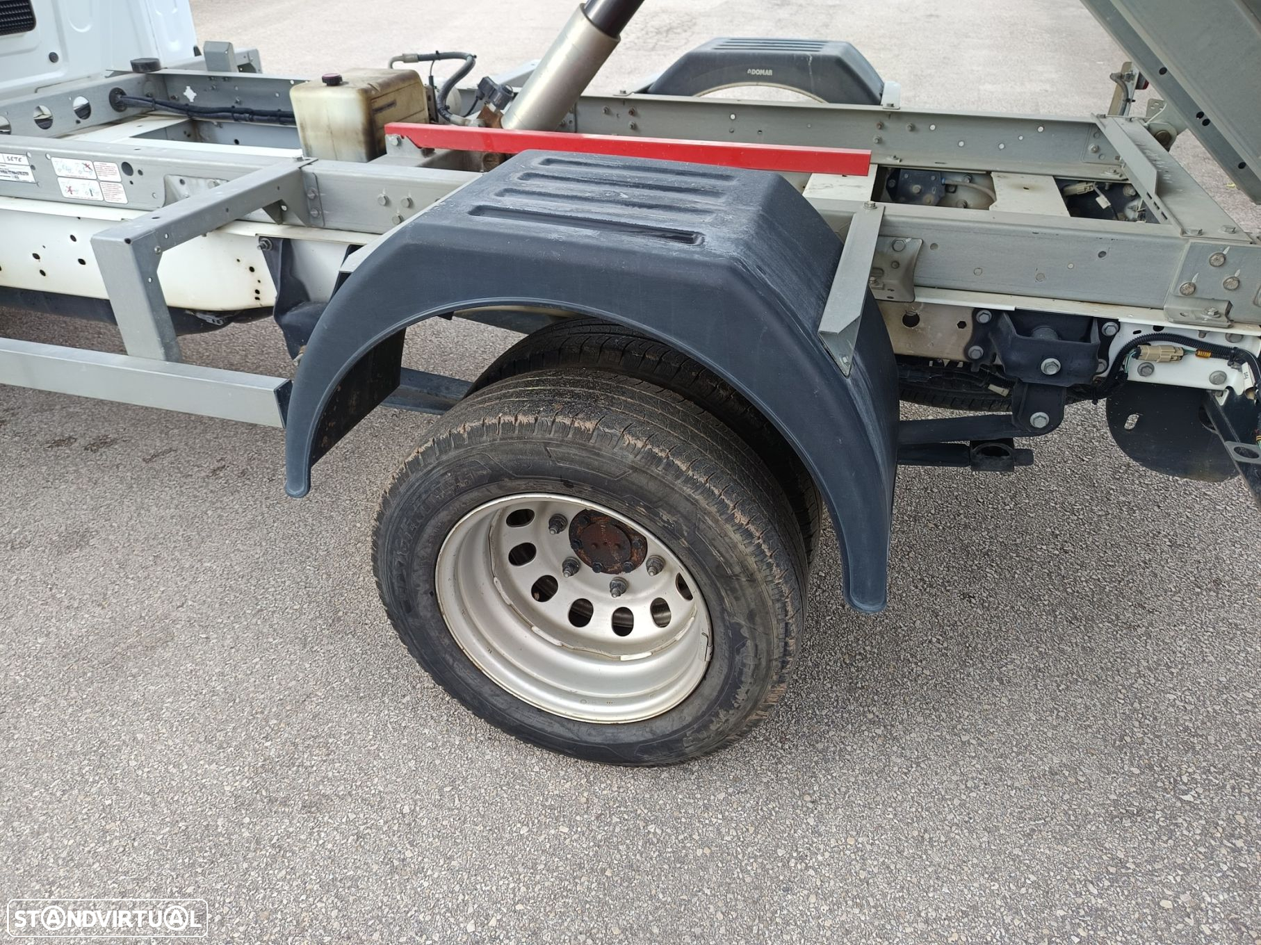Ford Transit L2 130 CV BASCULANTE - 11