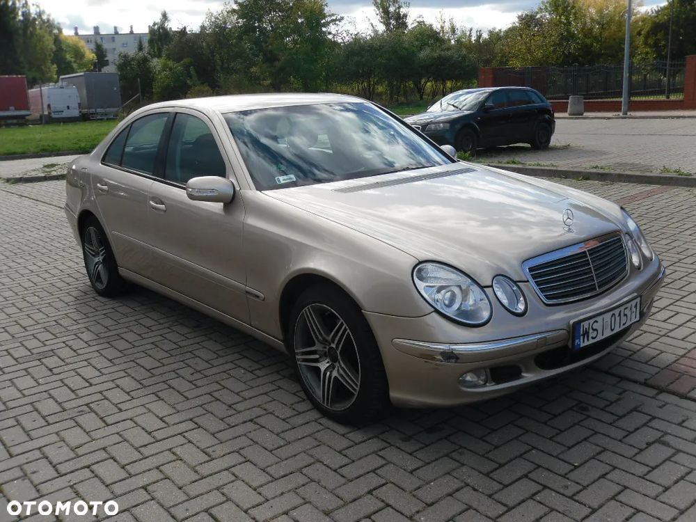 Mercedes-Benz W111 - 2