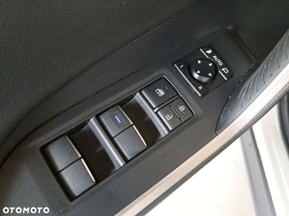 Toyota RAV4 2.5 Hybrid Selection 4x4 - 36