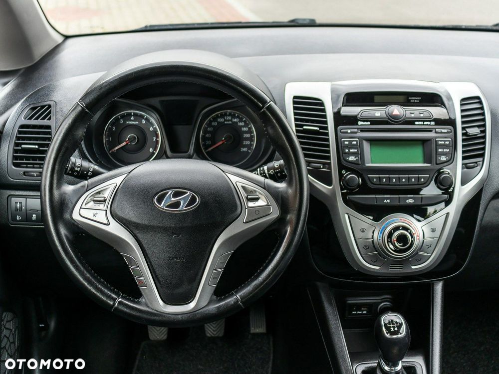 Hyundai ix20 1.4 Trend - 16