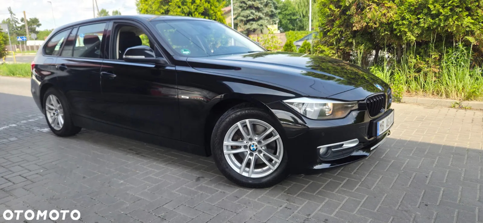 BMW Seria 3 320d DPF Touring Blue Performance Edition Exclusive - 20