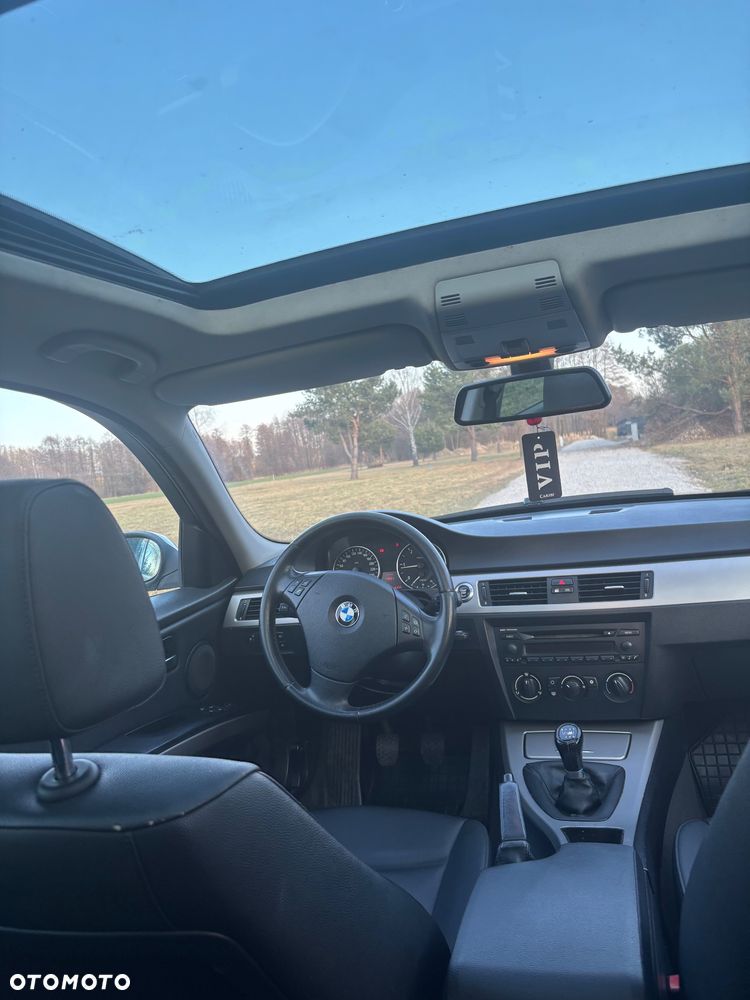 BMW Seria 3 318d - 7