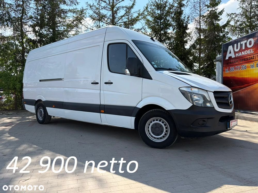 Mercedes-Benz Sprinter - 2