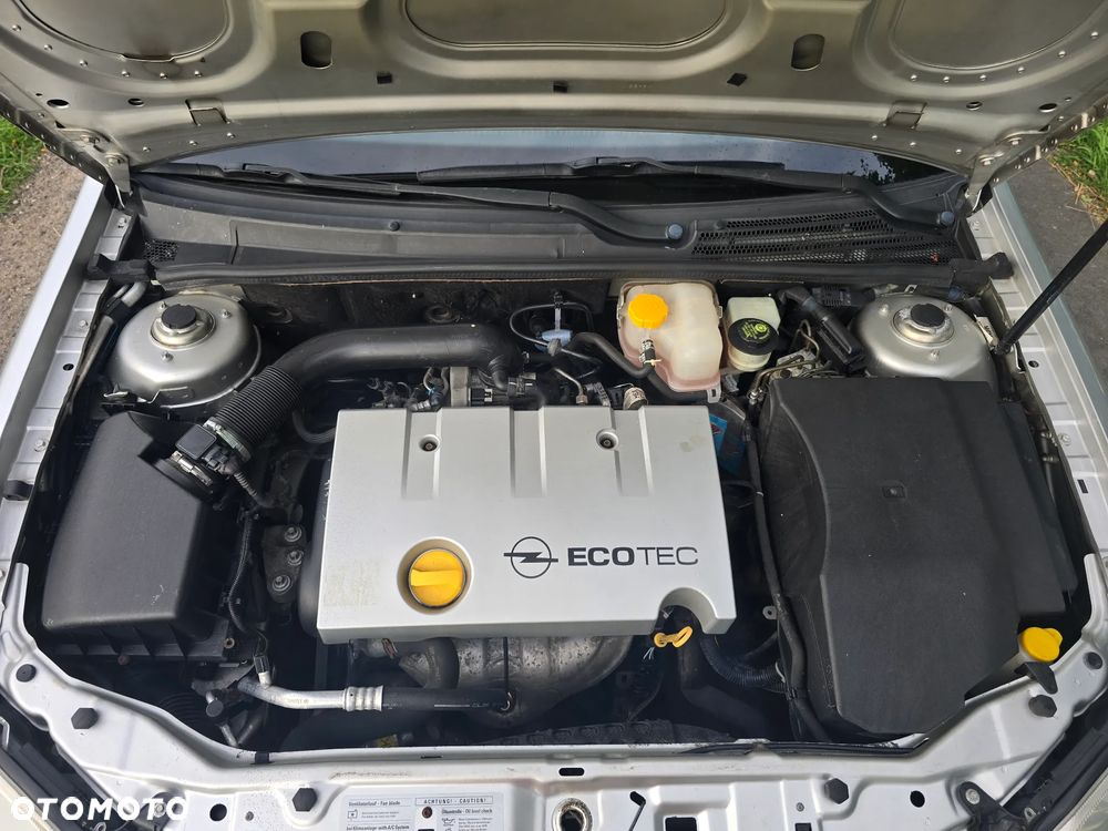 Opel Vectra 1.8 Design - 27