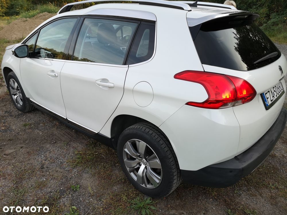Peugeot 2008 - 5