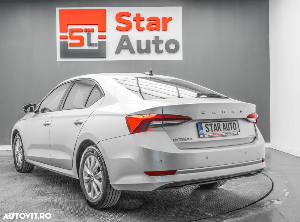 Skoda Octavia 2.0 TDI Selection - 5