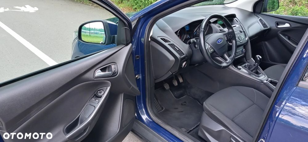 Ford Focus 1.0 EcoBoost Edition - 16