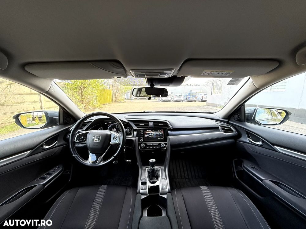 Honda Civic 1.5 VTEC Turbo Elegance Navi - 7