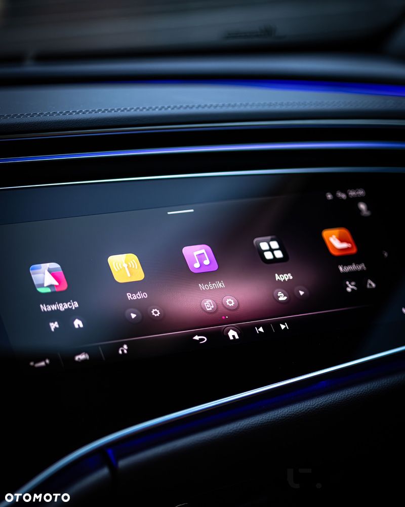 Mercedes-Benz Klasa E 220 d 4-Matic - 22