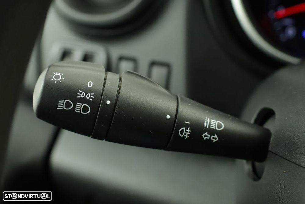 Renault 2.0 dci l1h1 1.0t - 15