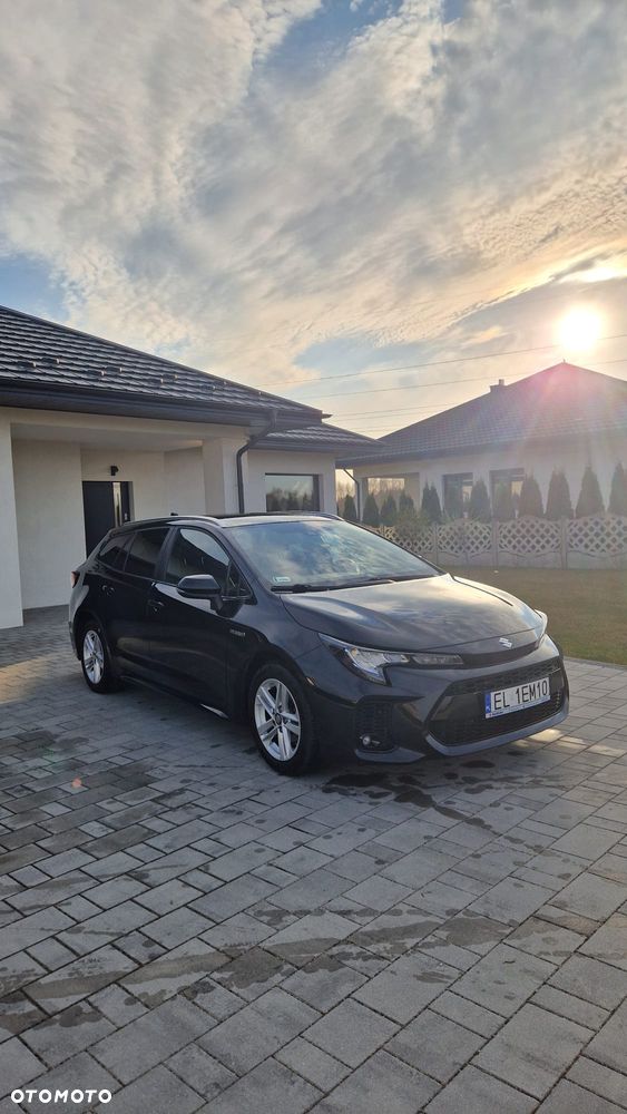 Suzuki Swace 1.8 Hybrid Premium Plus CVT - 2