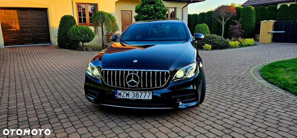 Mercedes-Benz Klasa E 220 d 9G-TRONIC - 24