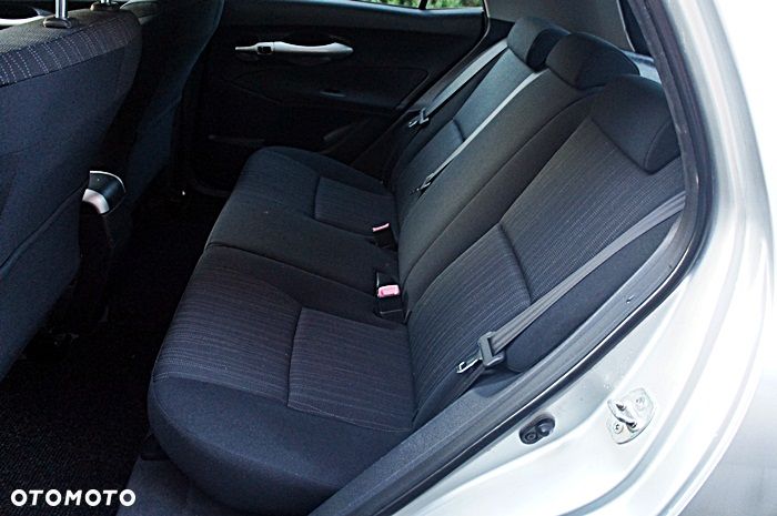 Toyota Auris 1.6 VVT-i Multimode Sol - 26