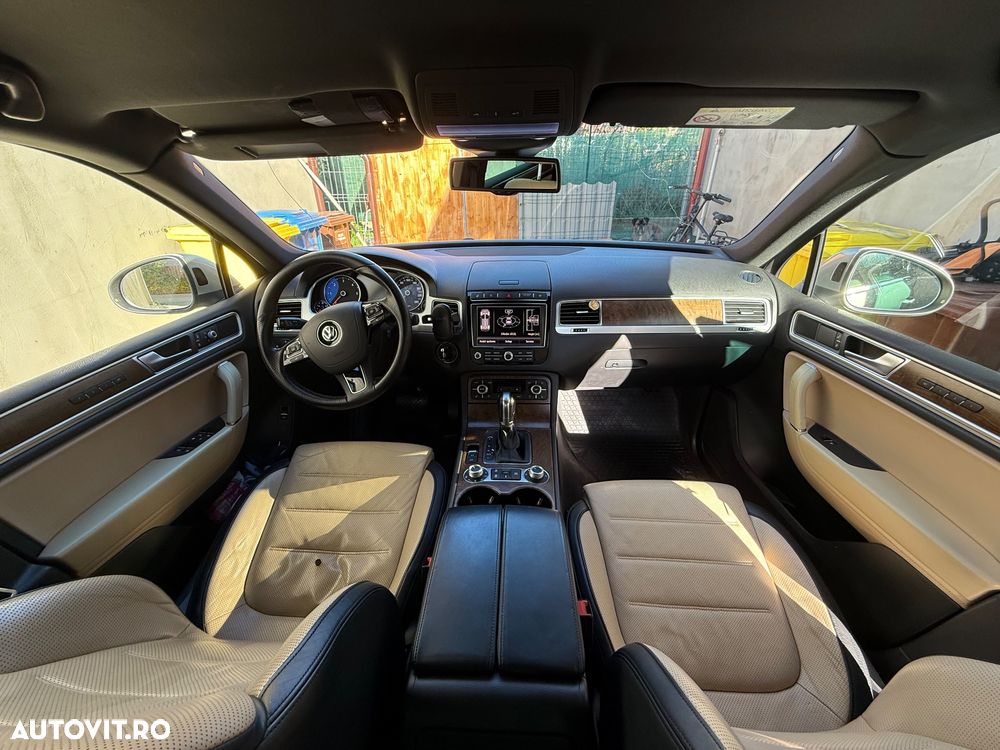 Volkswagen Touareg - 8
