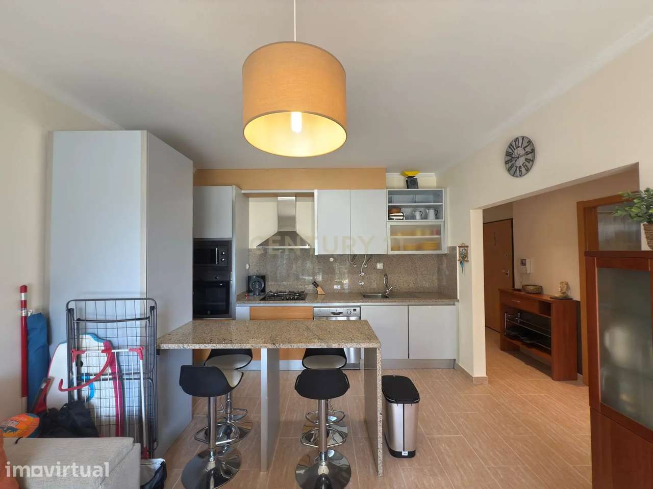 Apartamento T2 com piscina e garagem - Alto do Pacheco - Grande imagem: 5/12