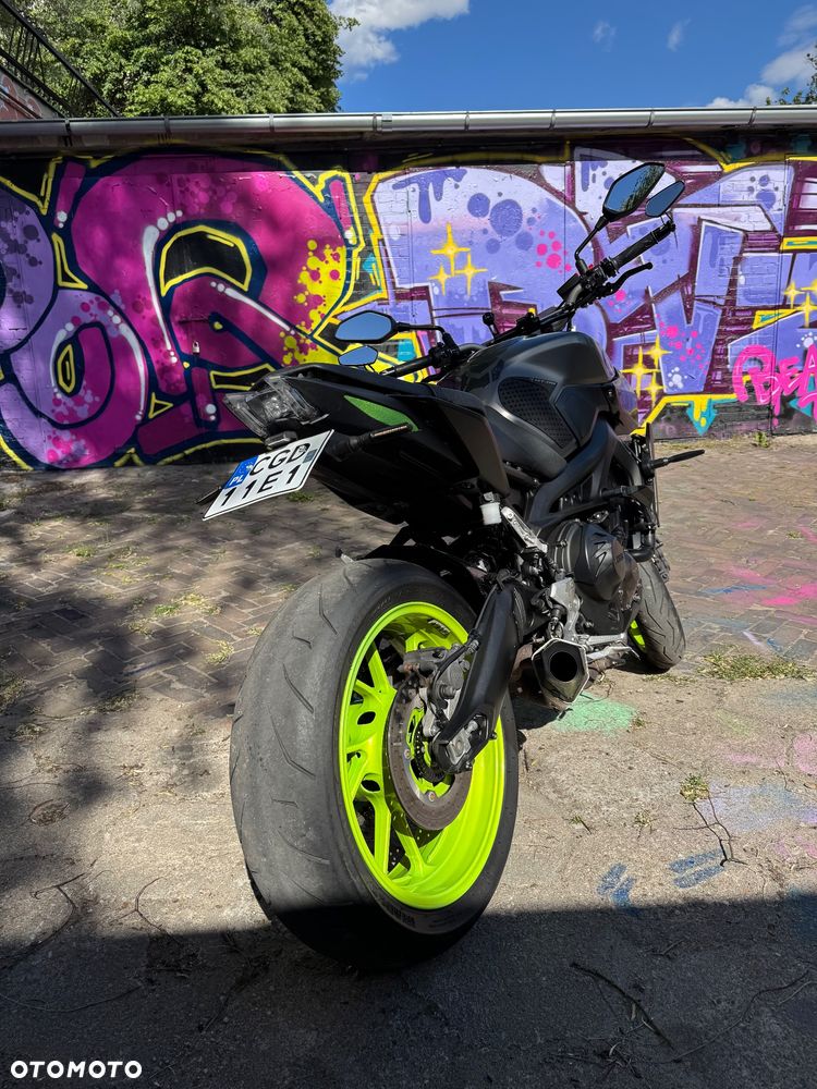 Yamaha MT - 5