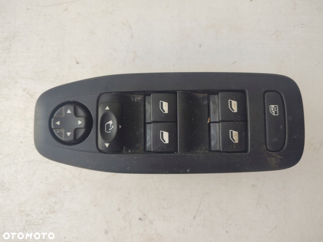 Przełącznik szyb lusterek PEUGEOT 2008 I 13-16 EUROPA 96749624ZD - 1