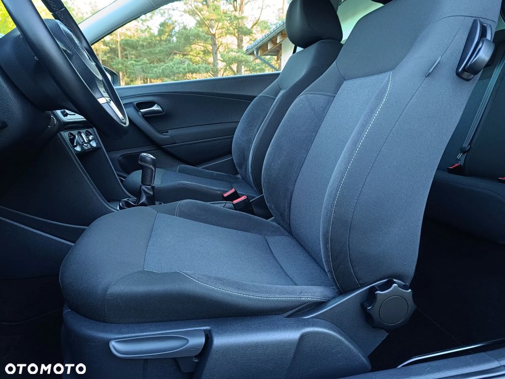 Volkswagen Polo 1.2 Style - 13