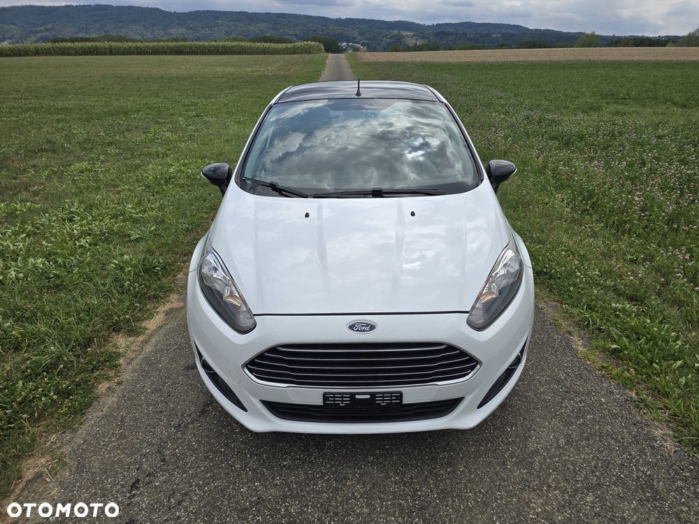 Ford Fiesta - 2