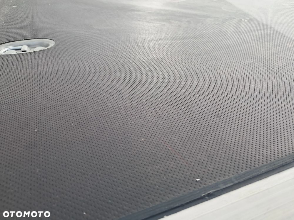 Mercedes-Benz eSprinter 420 - 22