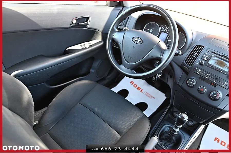 Hyundai i30 1.4 Blue Comfort - 16