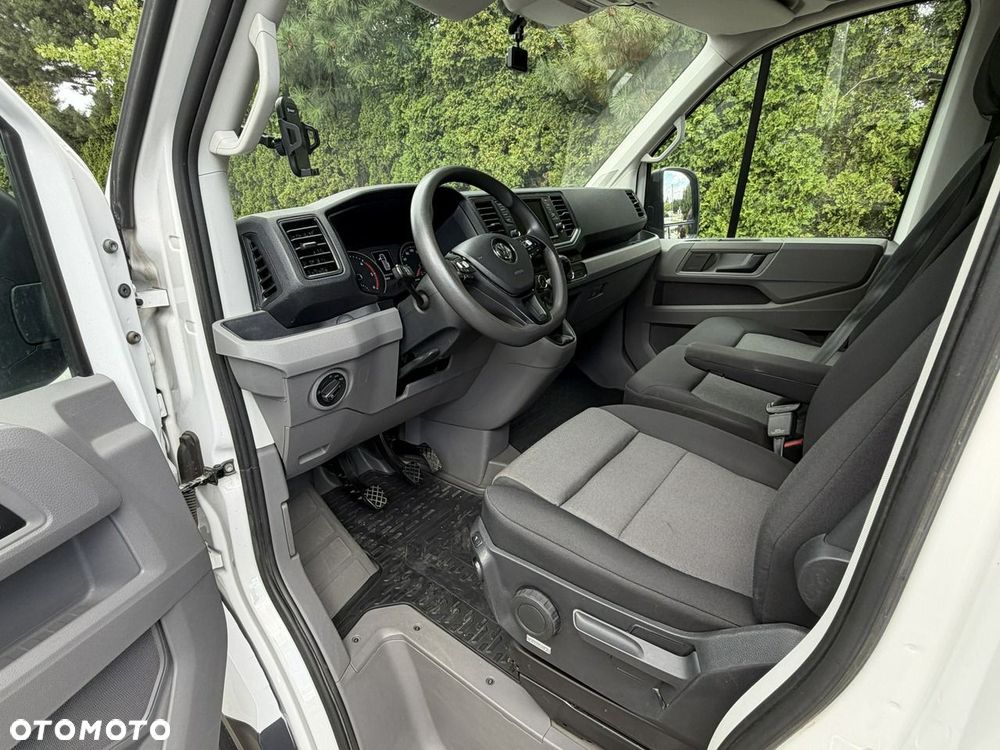 Volkswagen Crafter - 11