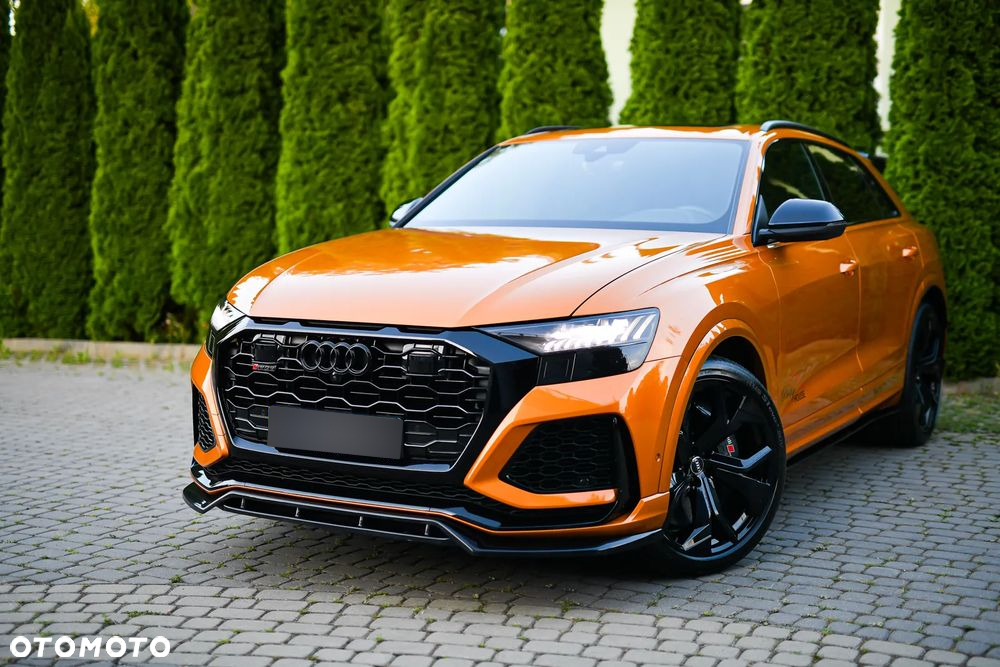 Audi RS Q8 - 8