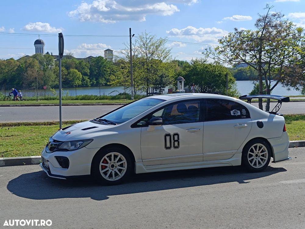 Honda Civic 1.8 S - 15