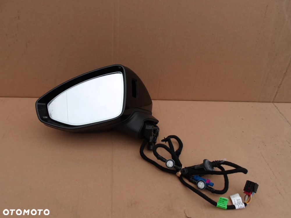 LUSTERKO LEWE AUDI A6 C8 4K1857409S 15PIN - 1