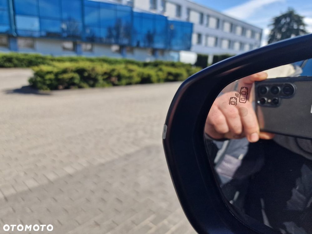 Peugeot 3008 1.5 BlueHDi GT Pack S&S EAT8 - 38