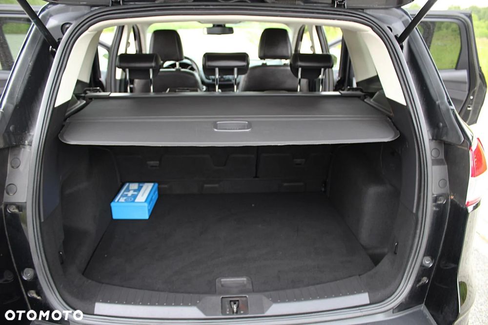 Ford Kuga 2.0 TDCi 4x4 Titanium - 29