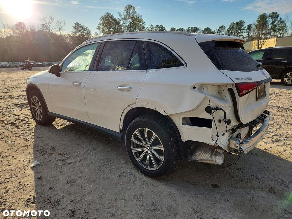 Mercedes-Benz GLC - 3