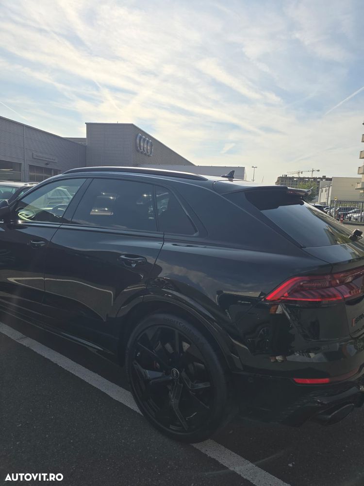 Audi RS Q8 4.0 TFSI quattro MHEV Tiptronic - 18