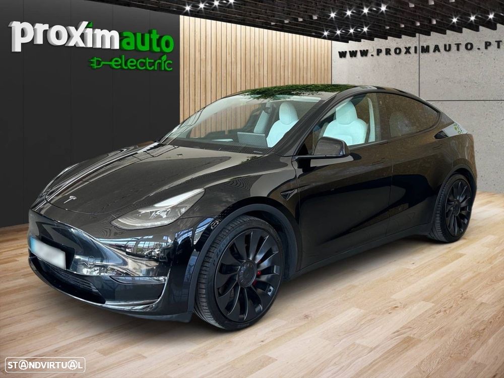 Tesla Model Y Performance Dual Motor AWD - 1