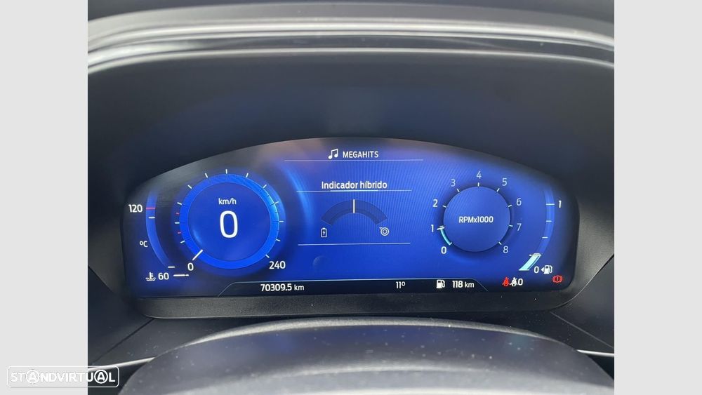 Ford Focus SW 1.0 EcoBoost MHEV ST-Line X — fotografia 5