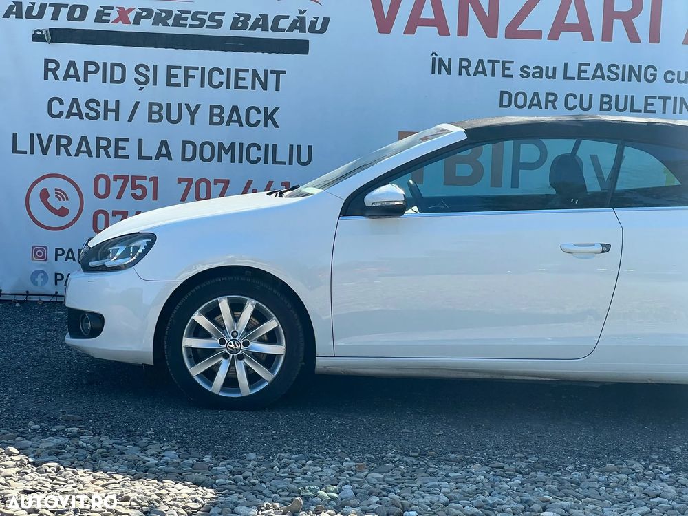 Volkswagen Golf 2.0 TDI BlueMotion Technology Comfortline DSG - 17