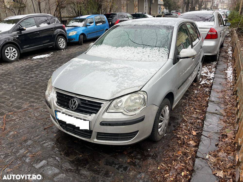 Dezmembrez VW Volkswagen Polo 9N facelift 2007 gri argintiu 1,2 benzina 4 usi - 2