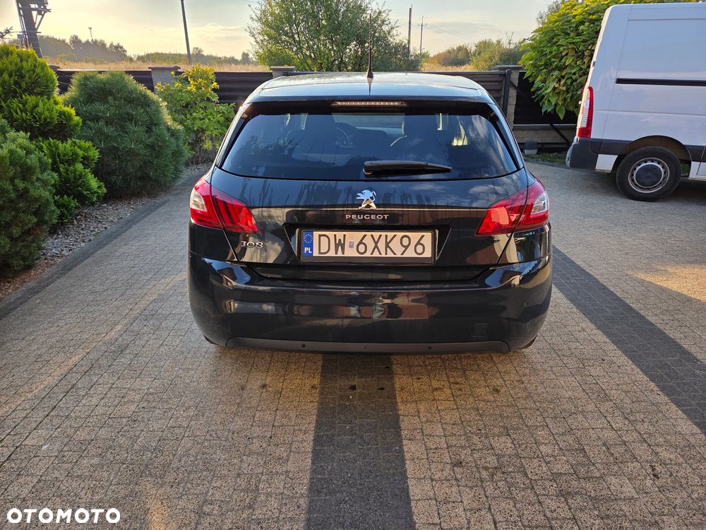 Peugeot 308 PureTech 110 Stop & Start Style - 6