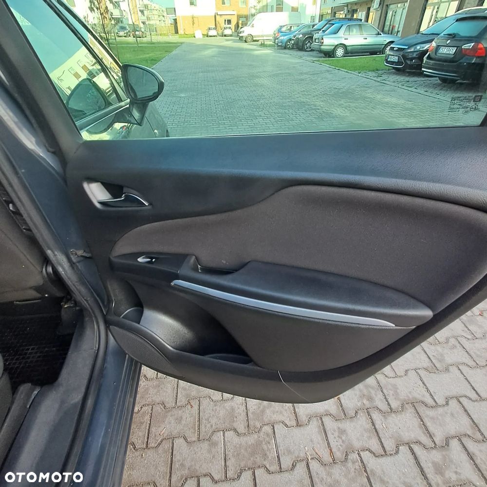 Opel Zafira Tourer 2.0 CDTI Edition - 18