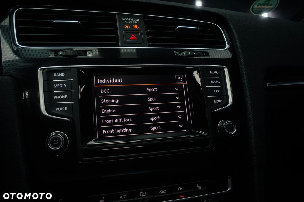 Volkswagen Golf GTI Performance BlueMotion Technology - 18