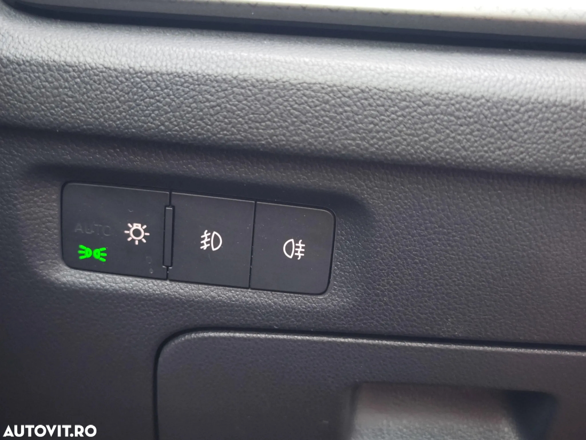 Skoda Octavia 2.0 TDI Ambition - 25