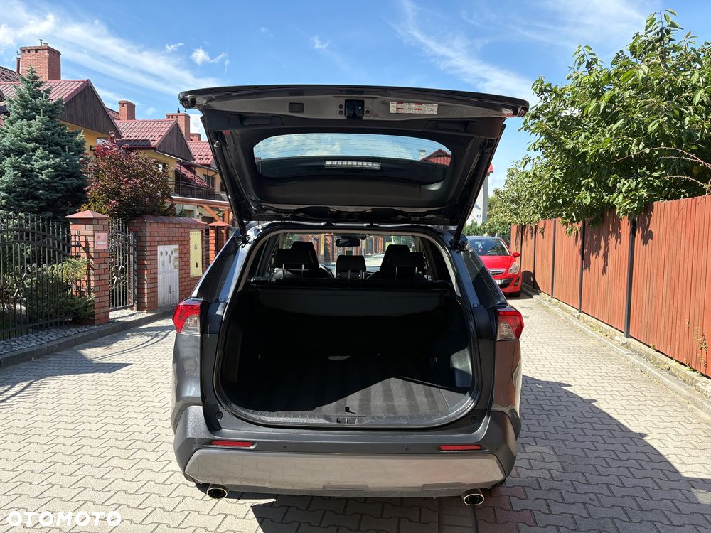 Toyota RAV4 - 7