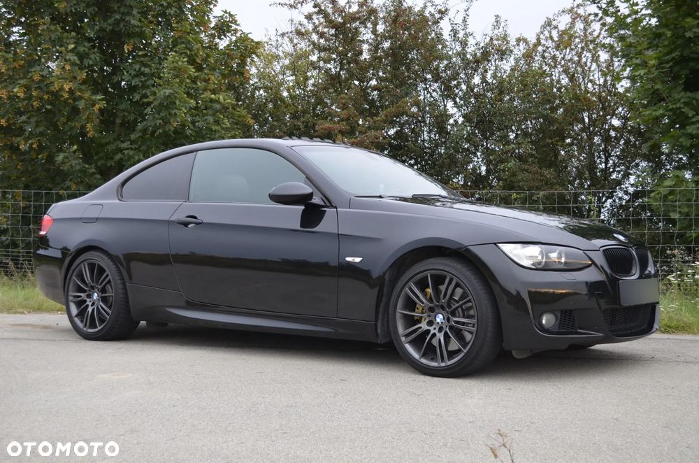 BMW Seria 3 335xi - 11