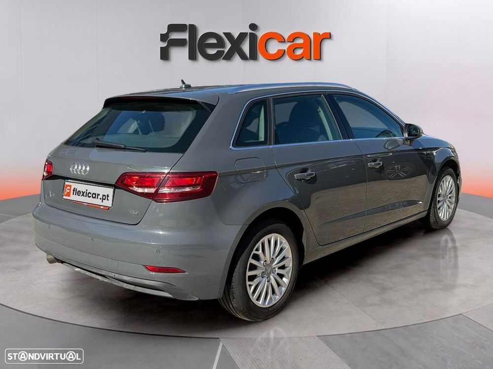 Audi A3 Sportback 1.6 TDI Sport - 8