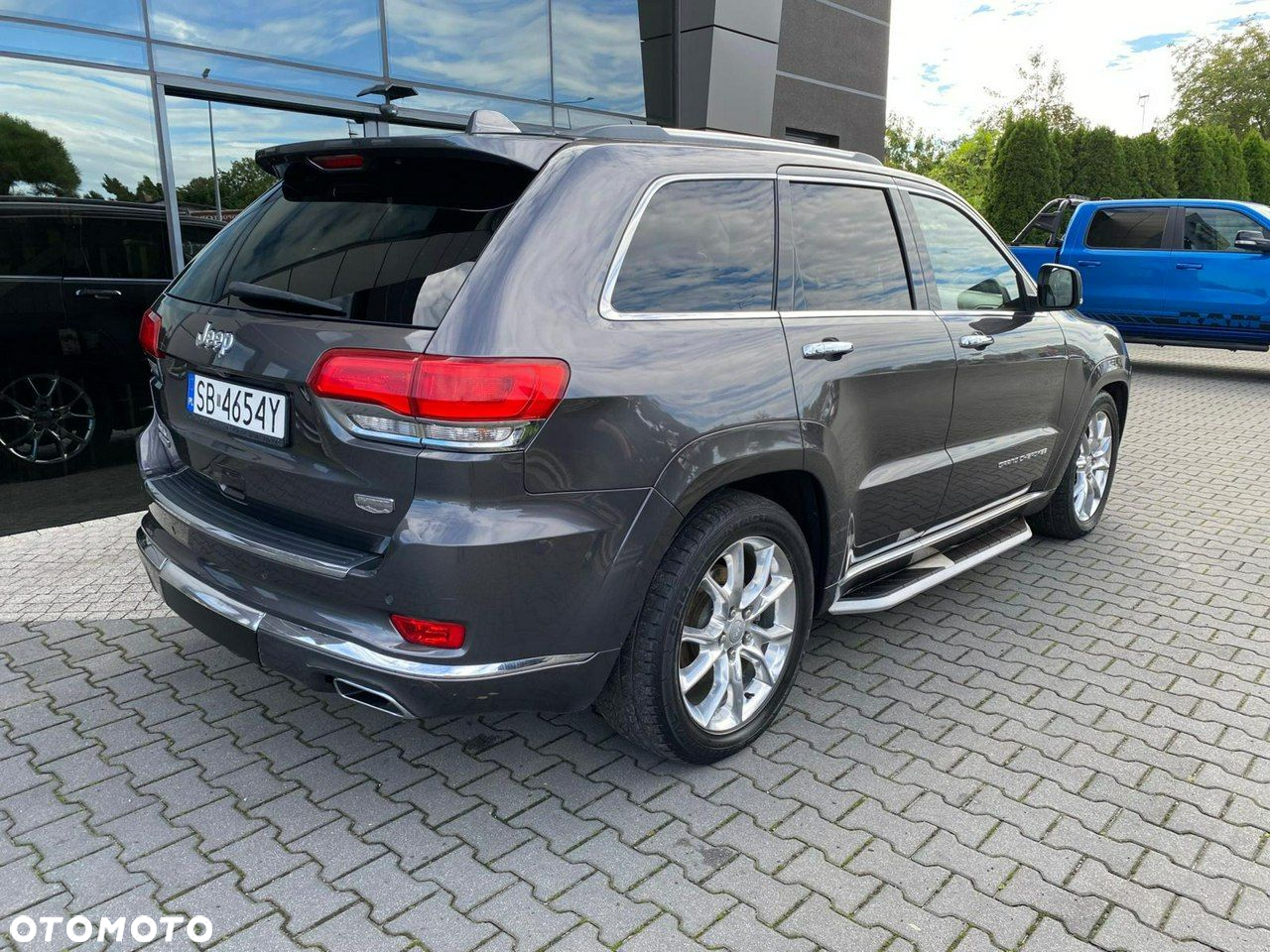 Jeep Grand Cherokee - 5