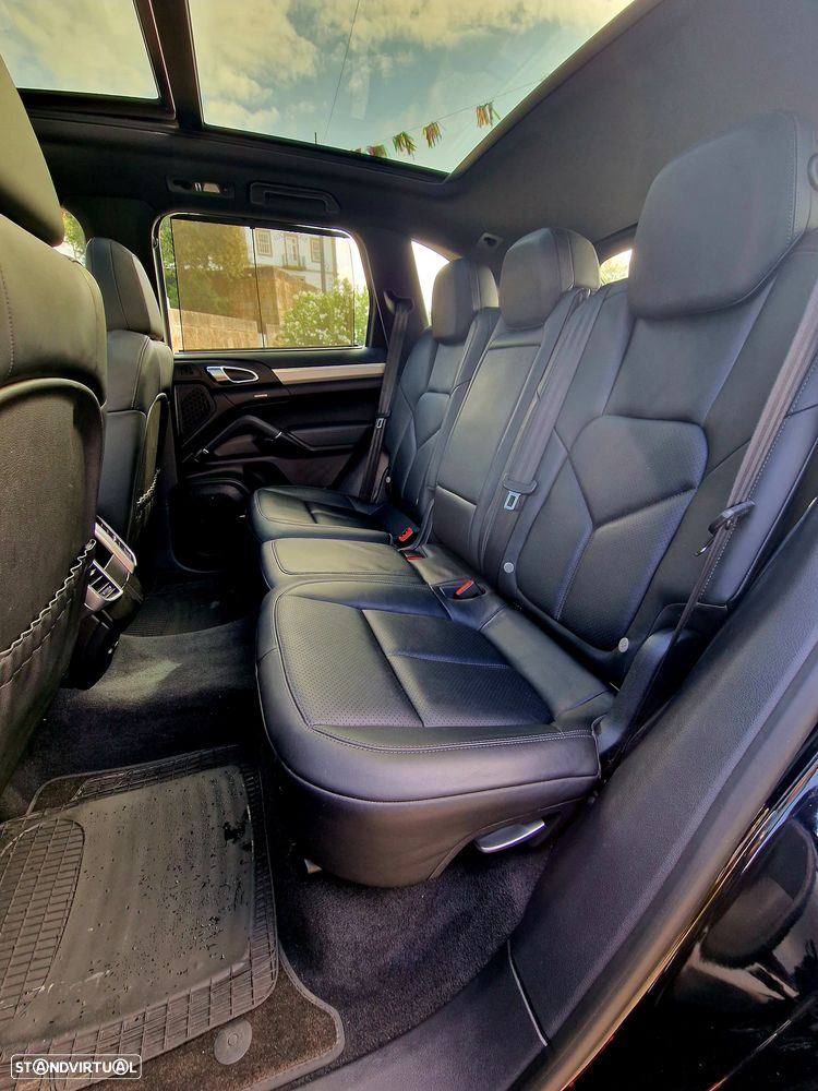 Porsche Cayenne 3.0 V6 - 26