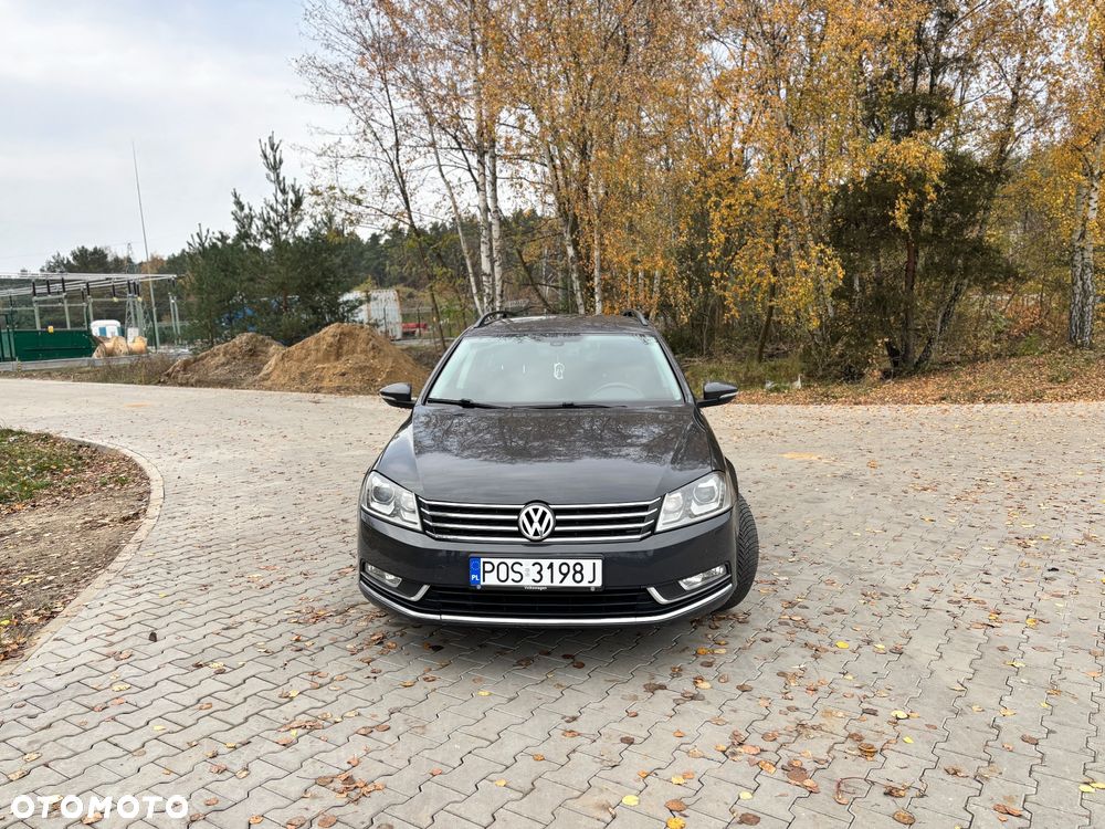 Volkswagen Passat Variant 2.0 TDI Highline DSG - 2