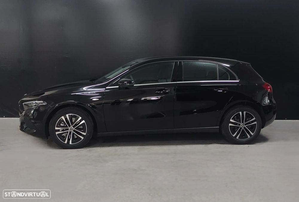 Mercedes-Benz A 250 e - 3